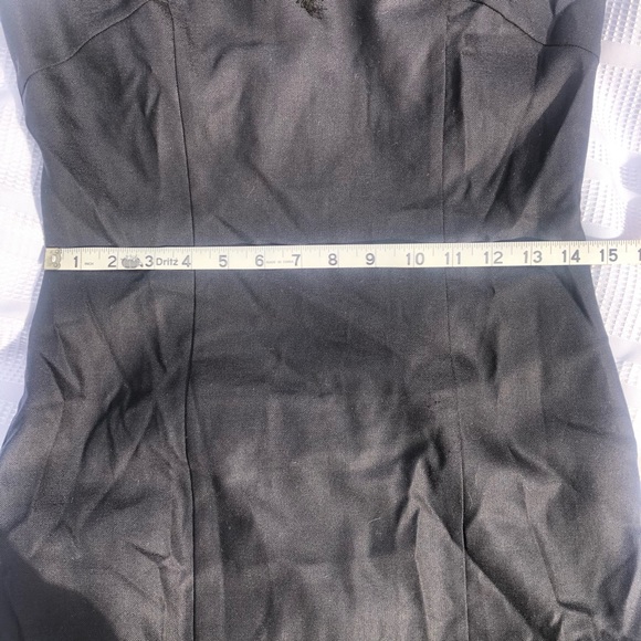 St. John Caviar Sheath Dress With Lace Trim Size 6 NWT - Picture 14 of 16